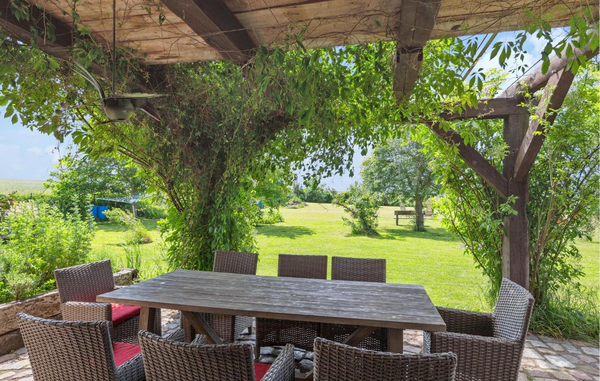 Lovely Home In Am Salzhaff With Kitchen Pepelow Buitenkant foto